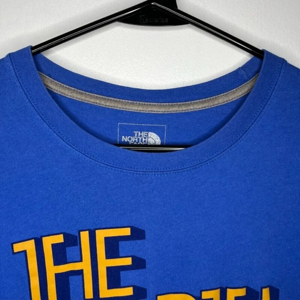 The North Face Mens Shirt Medium Blue Cotton Short Sleeve Crew Neck Logo Casual